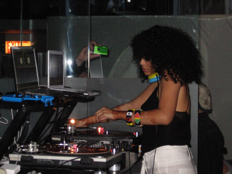 DJ Rashida