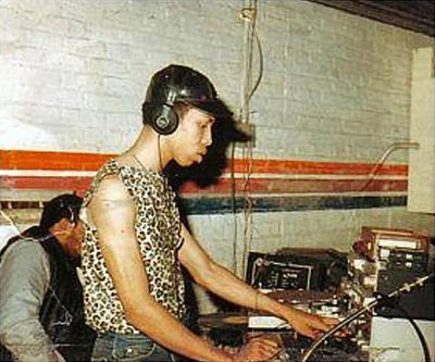 Leonard on decks